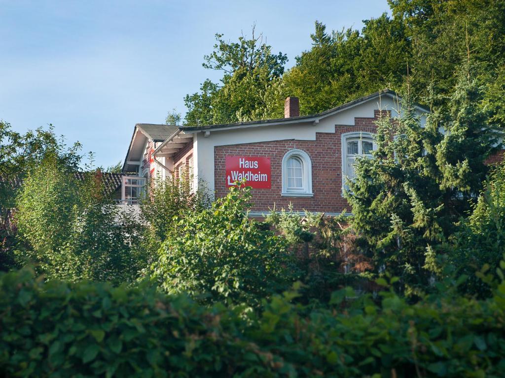 Hotel Haus Waldheim à Malente Extérieur photo