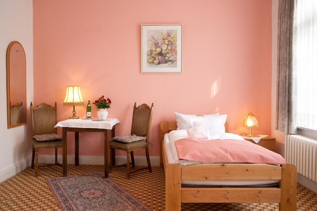 Hotel Haus Waldheim à Malente Extérieur photo